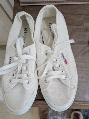 Superga Womens White Canvas Sneakers Sz 37.5